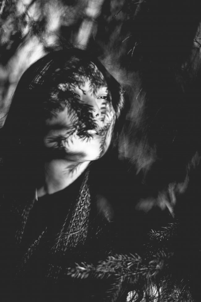 Singer_artist_forest_Klara-6